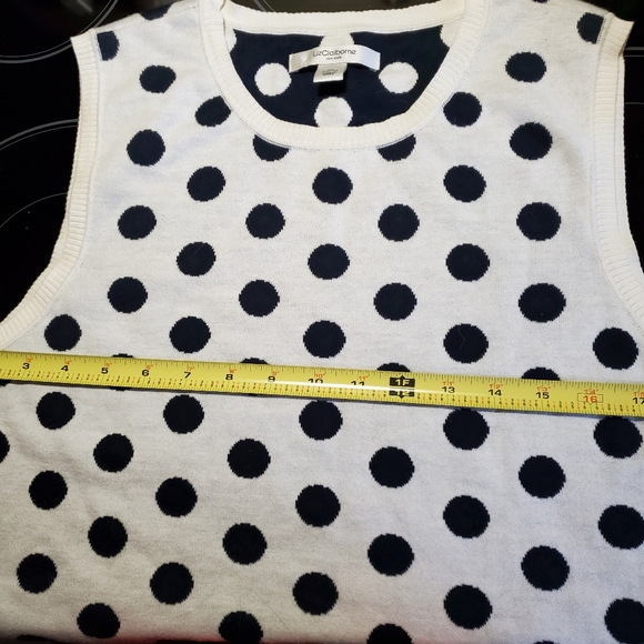 🐼 Liz Claiborne Sleeveless Polka Dot Sweater 🐼 - Picture 9 of 9
